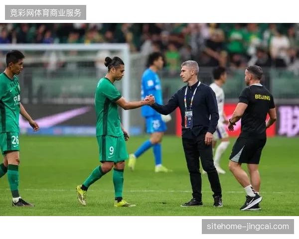 尽管战绩不佳，但北京国安主场工体上座率依旧火爆，球迷支持力度不减